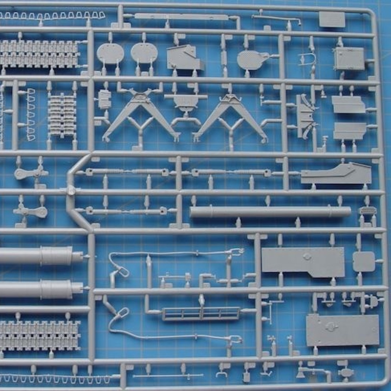 Zvezda Red Star 3677 1/35 Russ - Model Kit Zvezda review and price