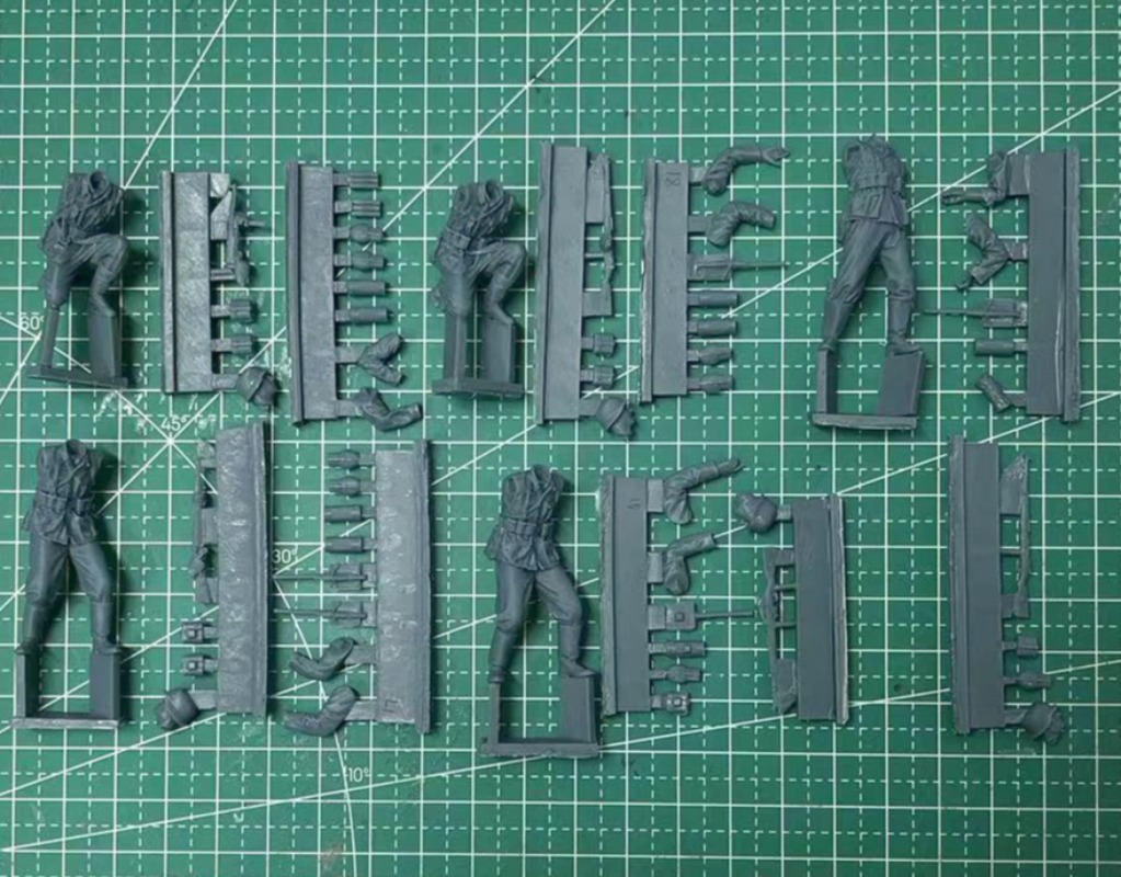 1/35 Scale Resin Figure  Model - Model Kit Wargreymon review and price