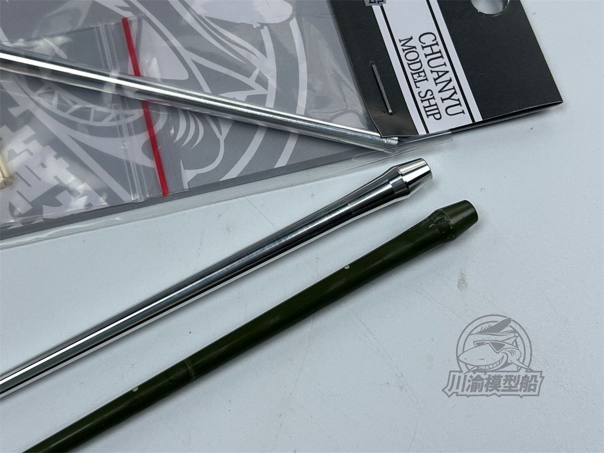 1/35 Scale Soviet SU-100 Tank  - Model Kit Zvezda review and price