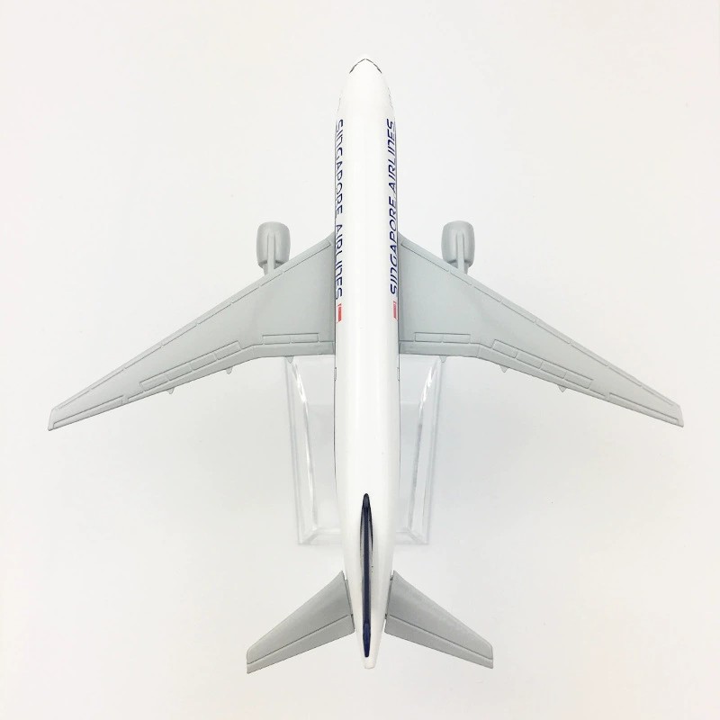 16cm B777 Singapore Airways Me - Model Kit Singapore review and price
