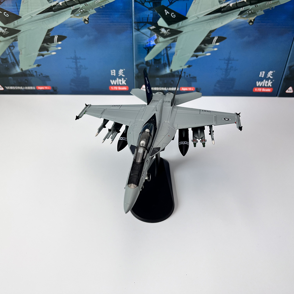 1/72 Scale U.S. F/A-18F Hornet - Model Kit Store review and price